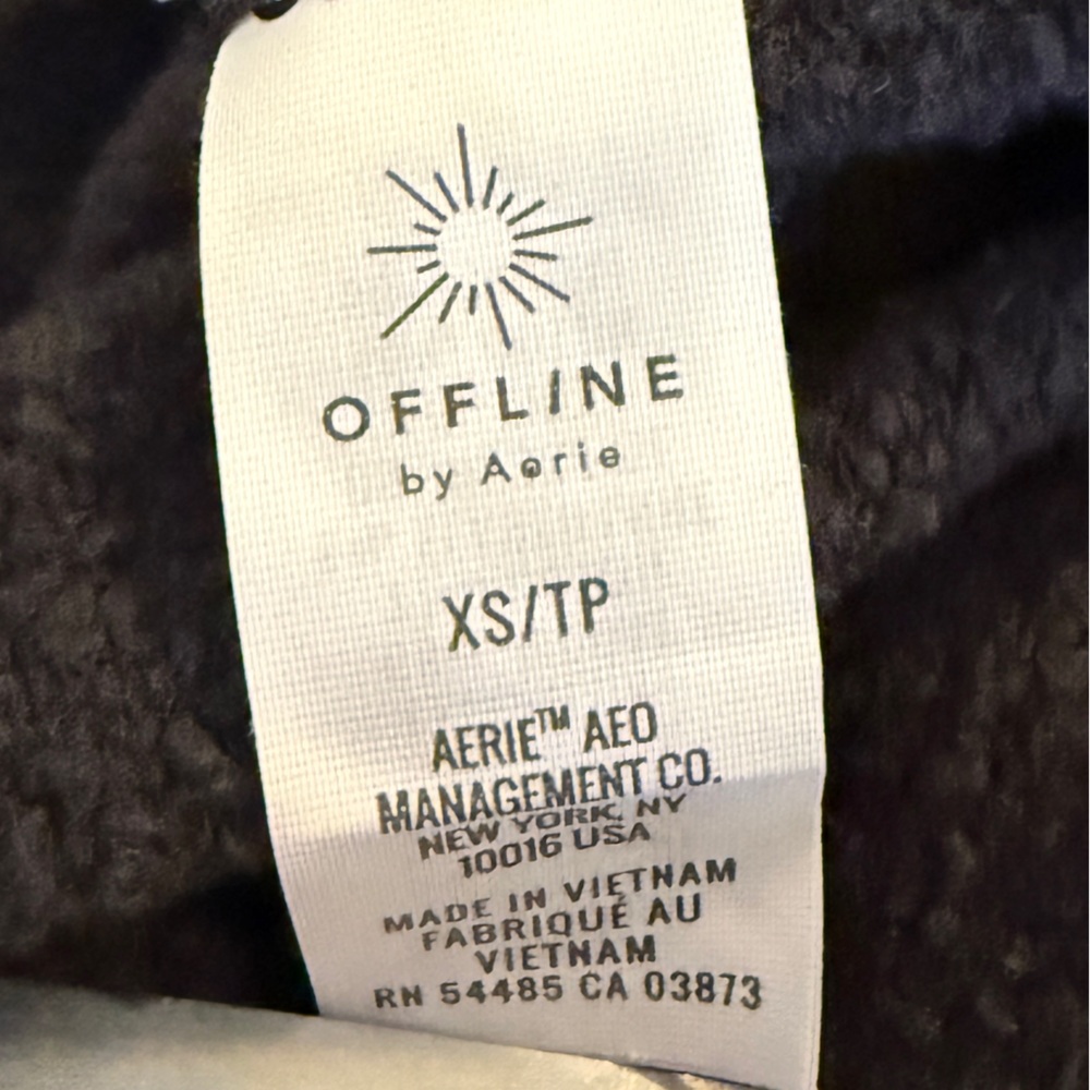 AERIE Offline Cropped Hoodie Women’s Size XS - Picture 4 of 9